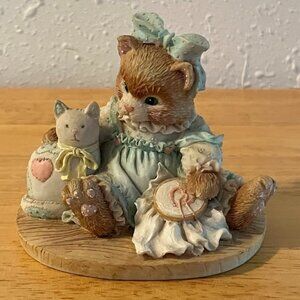Calico Kittens "Friendship is Sewn Stitch by Stitch" Figurine, 1992